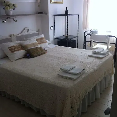 Lido 3*